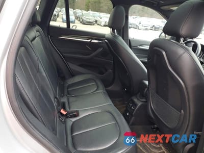 Zdjęcie 11 z 13 samochodu: 2016 BMW X1 XDRIVE28I VIN:WBXHT3C35GP881879 - miniatura