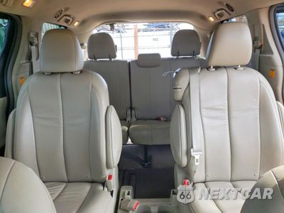 Zdjęcie 10 z 14 samochodu: 2011 TOYOTA SIENNA XLE 8-PASSENGER VIN:5TDYK3DCXBS170904 - miniatura
