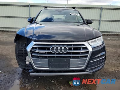 Piąte zdjęcie samochodu w środku: 2019 AUDI Q5 PREMIUM PLUS VIN:WA1BNAFY4K2121838 - miniatura