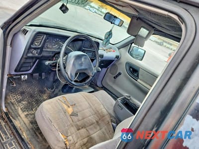 Zdjęcie 8 z 12 samochodu: 1994 MAZDA B3000 CAB PLUS VIN:4F4CR16U1RTM03443 - miniatura