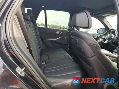 Zdjęcie 10 z 11 samochodu: 2019 BMW X5 XDRIVE50I VIN:5UXJU2C54KLN66173 - miniatura
