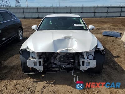 Piąte zdjęcie samochodu w środku: 2023 GENESIS G70 2.0T VIN:KMTG34TA2PU129377 - miniatura