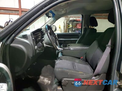 Zdjęcie 7 z 11 samochodu: 2011 CHEVROLET SILVERADO K1500 LT VIN:1GCPKSE39BF172731 - miniatura