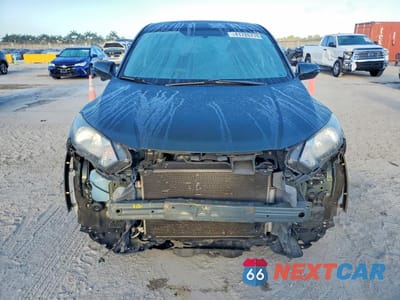 Piąte zdjęcie samochodu w środku: 2018 HONDA HR-V EX VIN:3CZRU5H59JG701099 - miniatura