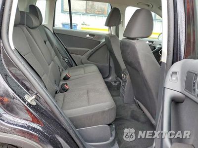 Zdjęcie 10 z 11 samochodu: 2018 VOLKSWAGEN TIGUAN LIMITED VIN:WVGBV7AX4JK002060 - miniatura