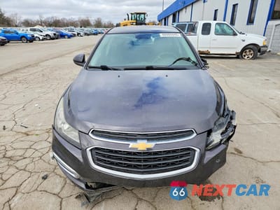 Piąte zdjęcie samochodu w środku: 2016 CHEVROLET CRUZE LIMITED LT VIN:1G1PE5SB7G7165002 - miniatura
