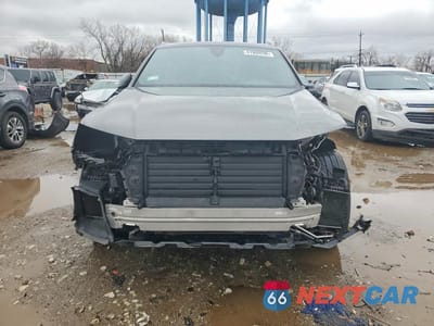 Piąte zdjęcie samochodu w środku: 2017 AUDI Q7 PREMIUM VIN:WA1AAAF70HD012644 - miniatura