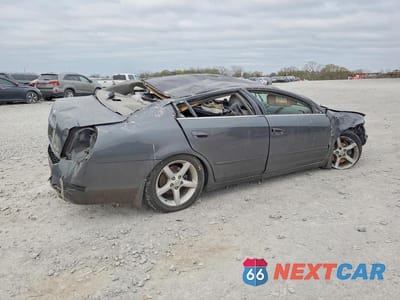 Trzecie zdjęcie samochodu z tyłu: 2005 NISSAN ALTIMA 3.5 SE VIN:1N4BL11D65C265038 - miniatura