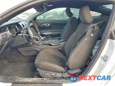 Zdjęcie 7 z 12 samochodu: 2015 FORD MUSTANG VIN:1FA6P8TH9F5305939 - miniatura