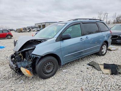 2004 TOYOTA SIENNA LE 8 PASSENGER 5TDZA23C84S220690 - główne zdjęcie licytacji z USA - miniatura