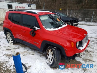 Czwarte zdjęcie samochodu z boku: 2017 JEEP RENEGADE LATITUDE VIN:ZACCJBBB9HPG32148 - miniatura