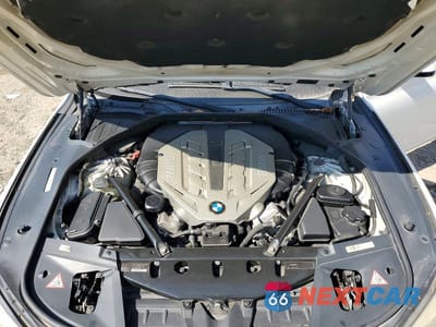 Zdjęcie 11 z 11 samochodu: 2009 BMW 750 LI VIN:WBAKB83599CY61677 - miniatura