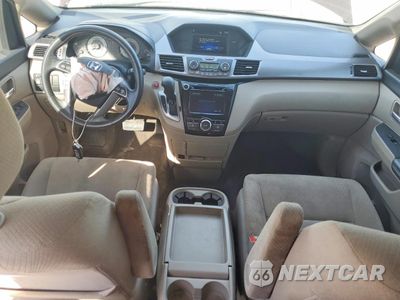 Zdjęcie 8 z 13 samochodu: 2014 HONDA ODYSSEY EX VIN:5FNRL5H49EB021926 - miniatura