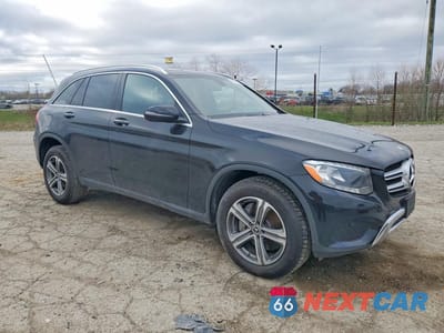 Czwarte zdjęcie samochodu z boku: 2017 MERCEDES-BENZ GLC 300 4MATIC VIN:WDC0G4KB0HF227273 - miniatura