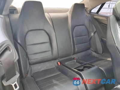 Zdjęcie 10 z 12 samochodu: 2010 MERCEDES-BENZ E 550 VIN:WDDKJ7CB3AF036328 - miniatura