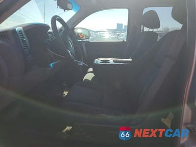 Zdjęcie 7 z 11 samochodu: 2010 CHEVROLET SILVERADO K1500 LS VIN:3GCRKREA7AG120222 - miniatura