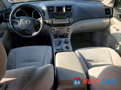 Zdjęcie 8 z 12 samochodu: 2009 TOYOTA HIGHLANDER BASE VIN:JTEDS41A192088869 - miniatura