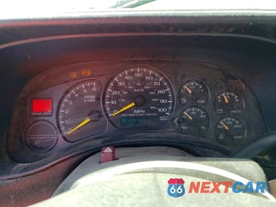 Zdjęcie 9 z 11 samochodu: 2001 CHEVROLET SILVERADO K1500 VIN:1GCEK19T61E274696 - miniatura