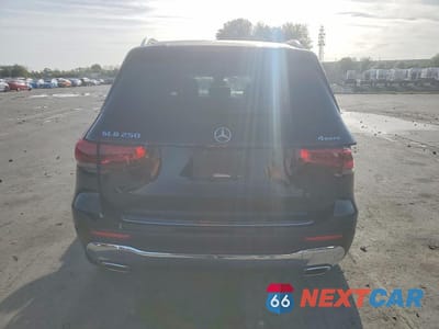 Zdjęcie 6 z 12 samochodu: 2020 MERCEDES-BENZ GLB 250 4MATIC VIN:WDC4M4HB8LW010046 - miniatura