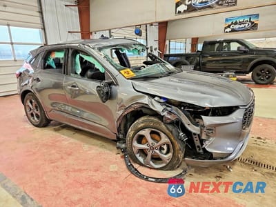 Czwarte zdjęcie samochodu z boku: 2024 FORD ESCAPE ST LINE VIN:1FMCU0MN7RUA26099 - miniatura