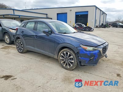 Czwarte zdjęcie samochodu z boku: 2019 MAZDA CX-3 TOURING VIN:JM1DKFC70K0426670 - miniatura