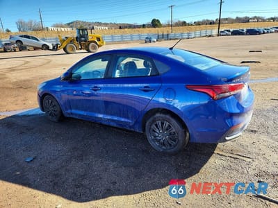 Drugie zdjęcie samochodu z przodu: 2018 HYUNDAI ACCENT SE VIN:3KPC24A35JE025864 - miniatura