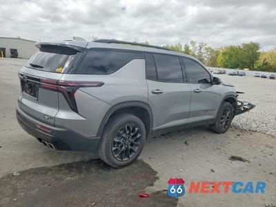 Trzecie zdjęcie samochodu z tyłu: 2024 CHEVROLET TRAVERSE LT VIN:1GNEVGKSXRJ231159 - miniatura