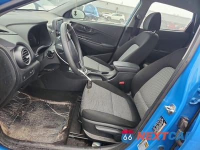 Zdjęcie 7 z 11 samochodu: 2021 HYUNDAI KONA SE VIN:KM8K1CAA0MU637334 - miniatura