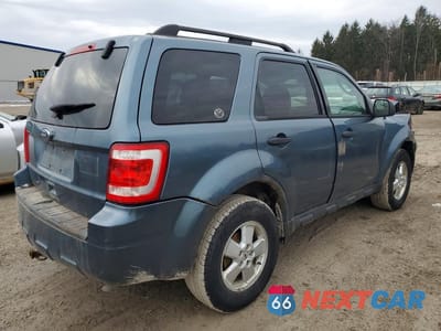 Trzecie zdjęcie samochodu z tyłu: 2011 FORD ESCAPE XLT VIN:1FMCU0D71BKA32080 - miniatura