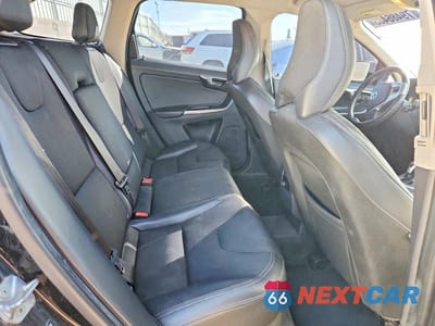 Zdjęcie 11 z 12 samochodu: 2016 VOLVO XC60 T5 VIN:YV440MDJ9G2852242 - miniatura