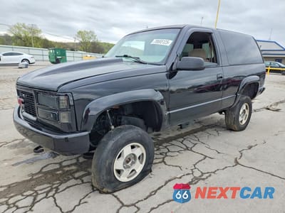 1997 GMC YUKON 3GKEK18R0VG514012 - główne zdjęcie licytacji z USA - miniatura