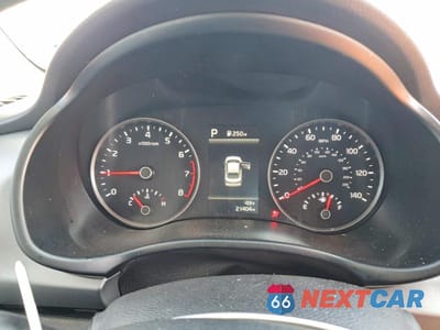 Zdjęcie 9 z 12 samochodu: 2023 KIA RIO S VIN:3KPA24AD2PE602777 - miniatura