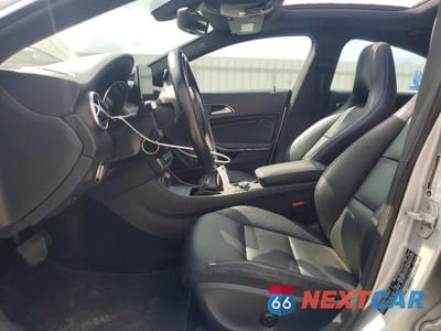 Zdjęcie 7 z 12 samochodu: 2015 MERCEDES-BENZ CLA 250 VIN:WDDSJ4EBXFN226846 - miniatura