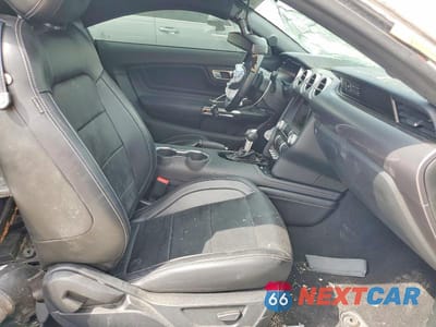Zdjęcie 10 z 12 samochodu: 2020 FORD MUSTANG GT PREMIUM 5.0L V8 VIN:1FA6P8CF8L5169748 - miniatura