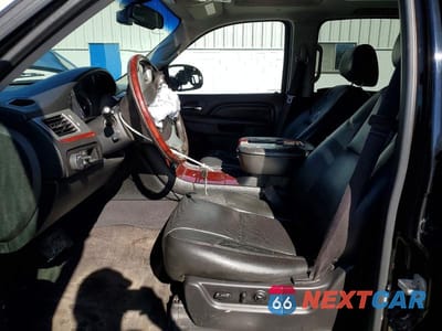 Zdjęcie 7 z 13 samochodu: 2013 CADILLAC ESCALADE ESV PREMIUM VIN:1GYS4JEF6DR104178 - miniatura