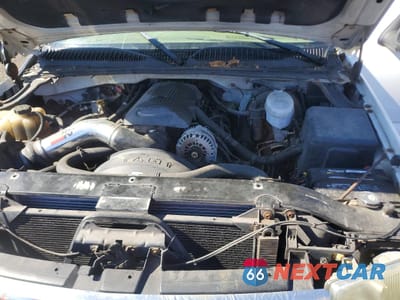 Zdjęcie 11 z 12 samochodu: 2004 GMC NEW SIERRA K1500 VIN:2GTEK19V341299224 - miniatura