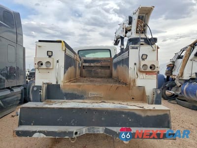 Zdjęcie 6 z 10 samochodu: 2018 INTERNATIONAL 4300 UTILITY / SERVICE TRUCK VIN:1HTMMMML5JH350229 - miniatura