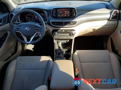 Zdjęcie 8 z 12 samochodu: 2020 HYUNDAI TUCSON SE VIN:KM8J2CA49LU168004 - miniatura