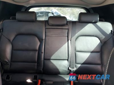 Zdjęcie 10 z 15 samochodu: 2018 INFINITI QX30 PREMIUM VIN:SJKCH5CP4JA055636 - miniatura