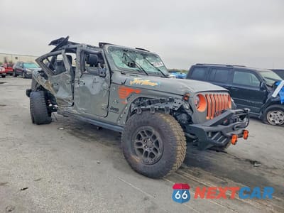 Czwarte zdjęcie samochodu z boku: 2023 JEEP WRANGLER SPORT VIN:1C4HJXDG2PW666526 - miniatura