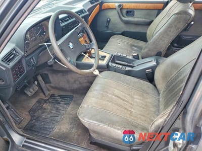 Zdjęcie 7 z 12 samochodu: 1985 BMW Motorrad 735 VIN:WBAFH810609424324 - miniatura