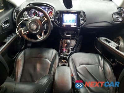 Zdjęcie 8 z 13 samochodu: 2019 JEEP COMPASS LIMITED VIN:3C4NJDCBXKT854376 - miniatura