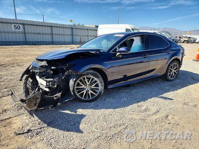 2022 TOYOTA CAMRY HYBRID XLE 4T1F31AK3NU574899 - główne zdjęcie licytacji z USA - miniatura
