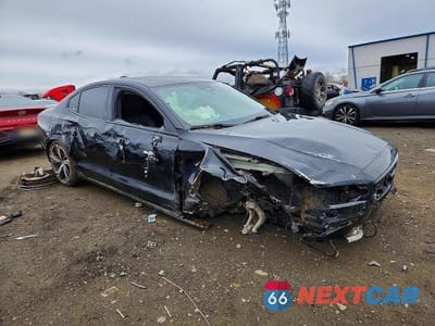 Czwarte zdjęcie samochodu z boku: 2023 VOLVO S60 PLUS VIN:7JRL12TW6PG254904 - miniatura