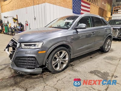 2016 AUDI Q3 PRESTIGE WA1GFCFS2GR012416 - główne zdjęcie licytacji z USA - miniatura