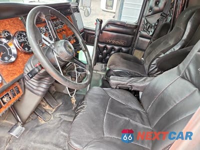 Zdjęcie 8 z 13 samochodu: 2004 KENWORTH CONSTRUCTION W900 VIN:1XKWDB9X94J063743 - miniatura