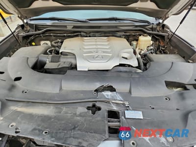 Zdjęcie 12 z 13 samochodu: 2020 LEXUS LX 570 THREE-ROW VIN:JTJDY7AX4L4314596 - miniatura