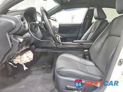 Zdjęcie 7 z 13 samochodu: 2021 LEXUS IS 300 BASE VIN:JTHAA1D21M5112056 - miniatura