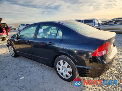 Drugie zdjęcie samochodu z przodu: 2007 HONDA CIVIC LX VIN:1HGFA165X7L054478 - miniatura
