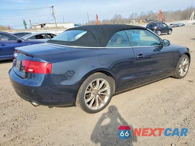 Trzecie zdjęcie samochodu z tyłu: 2013 AUDI A5 PREMIUM PLUS VIN:WAULFAFH0DN007308 - miniatura